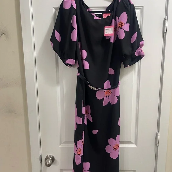 NWT- Kate Spade Black Dress with Pink Floral Design - Picture 4 of 12